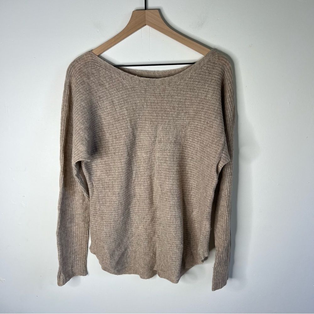 Vince Tan Cashmere Knit Crew Neck Sweater size Large